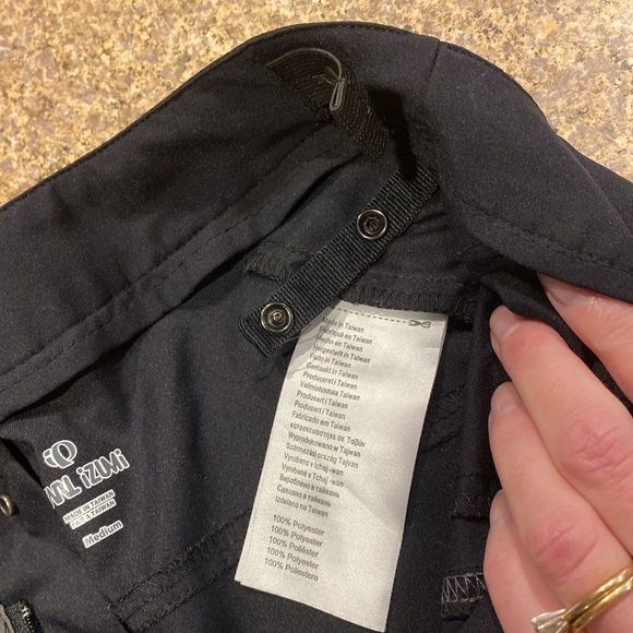 Pearl Izumi Men’s Cycling Shorts Medium Black With Some Stains - Picture 14 of 17